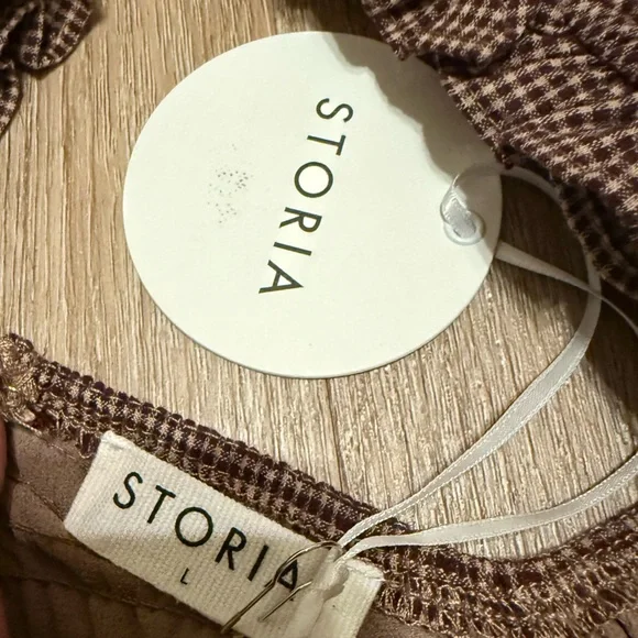 NWT Storia Brown Gingham Puff Sleeve Mini Dress - Picture 2 of 3